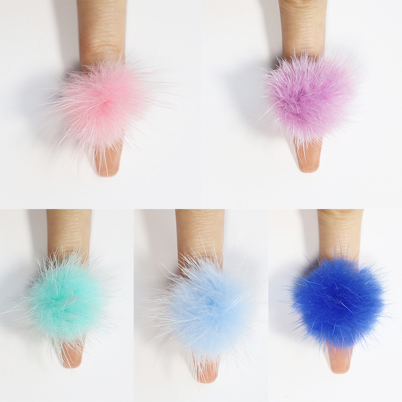 6 db/tétel Mágneses Puffy PomPoms körömdíszítések Puha hajgolyó levehető mágnes 3D divatos körömbűvek barkács kiegészítők készlet