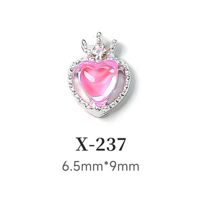 10 τμχ Crown Heart Nail Charms Luxury Candy Color Designer Alloy Nails Rhinestones Decors 3D Peach Heart Maple Leaf Nails Parts