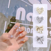 20db Japán villanó masni szív körömdísz 3D arany ezüstötvözet körmök kiegészítők manikűr 8-9mm Charms manikűr kellékek