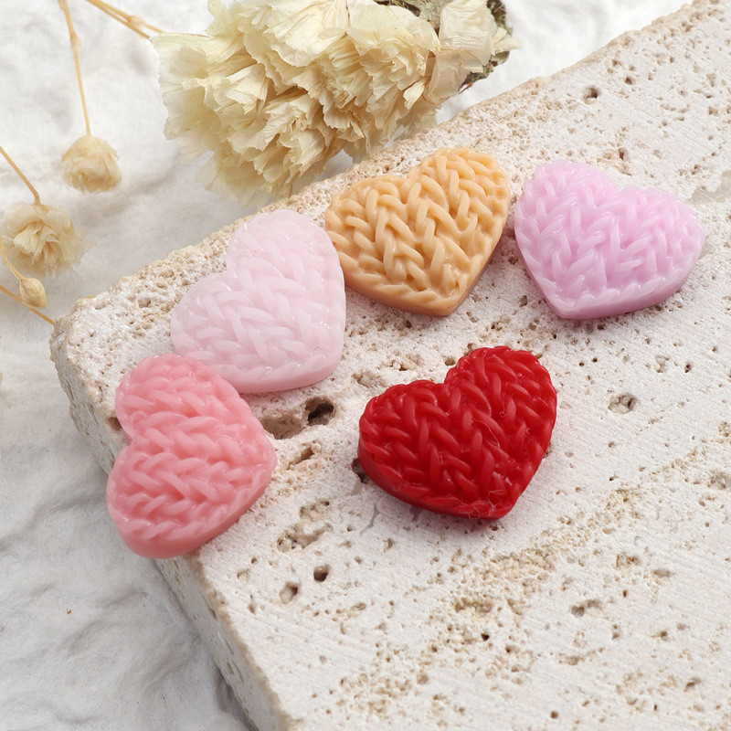 10 τμχ Μάλλινες κουλούρες σε σχήμα αμυγδαλωτού καρδιές καρφιά Διακοσμήσεις από ρητίνη 3D ιαπωνική τέχνη νυχιών αγάπης πουλόβερ υφή γούρι διακοσμήσεις