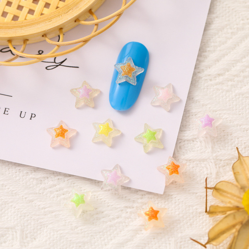 50 db Stars Nails Charms Scrub Starry Sky Crystal flitteres körömdísz strassz dekorok Kawaii átlátszó 3D gyanta kellékek 10,7 mm