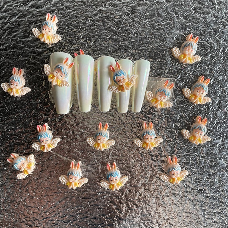 20db Angel Baba Nails Dekorációk Rajzfilm Eros Nail Art Ékszer kellékek Tervező 3D Aranyos Manikűr Bűbáj Kiegészítők 15*16mm