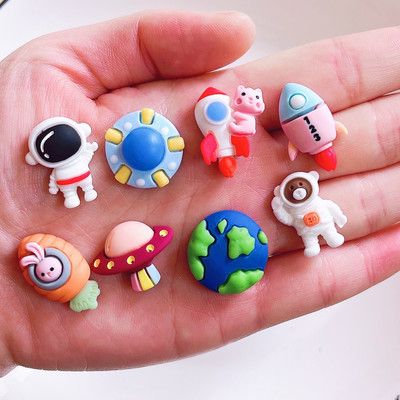 10 vnt Astronaut Planet Nail Charm 2,5*1,6cm Oversize Rocket Nails Art dervos dekoravimo animacinių filmų Kawaii 3D kosmoso manikiūro reikmenys