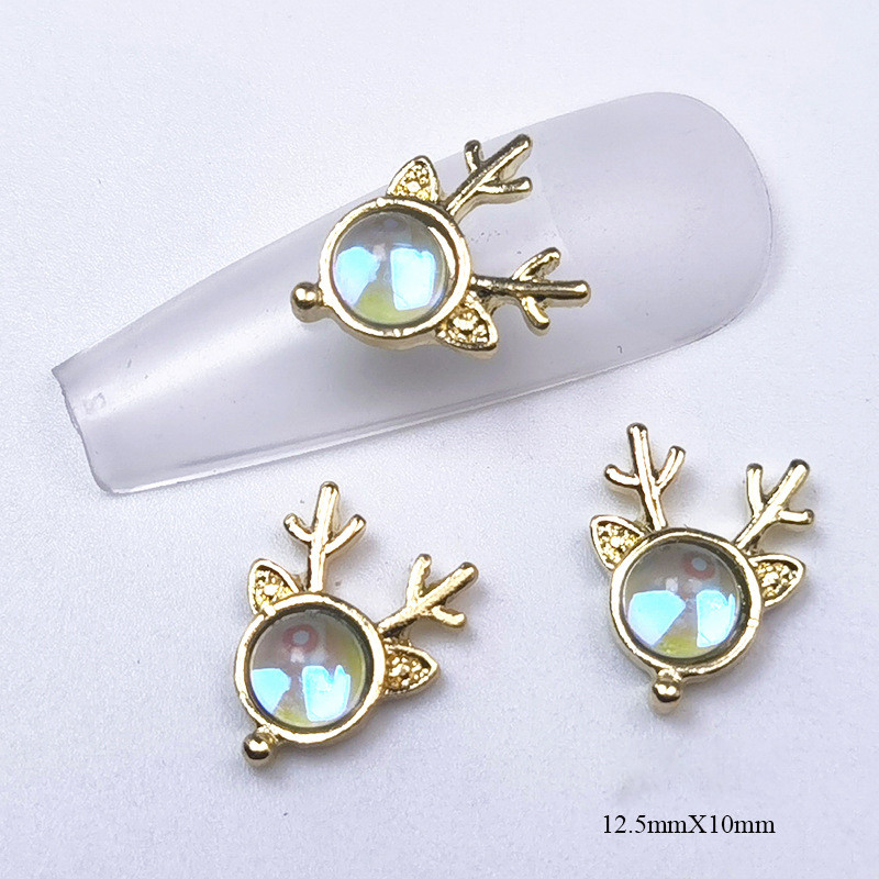 10 vnt briedžių krištolo lydinio nagų priedai žavesiai 3D prabangūs elnio galvos krištoliniai akmenys nagų dekoracijos 3D Aurora magiški brangakmeniai