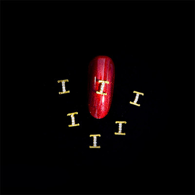 10vnt 3D nagų pakabukai aukso sidabro abėcėlė Kalnų krištolas lydinys metalas ABC raidžių antgaliai Dekoracijos Blizgučiai nagų detalės dekoravimas S26