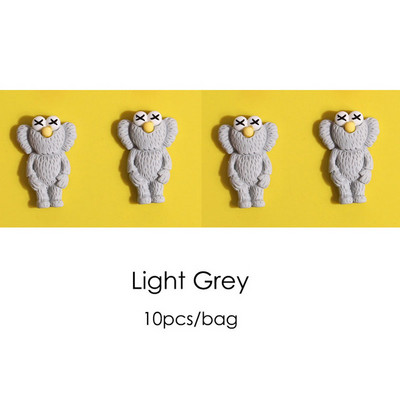 10 DB rajzfilm figurás körömbűvölők, 28x18 mm-es trendi anime baba manikűr, aranyos dekoráció barkács Kawaii körmökhöz / mobiltelefonhoz