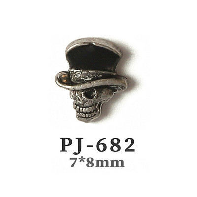 50db Retro Nail Charms Halloween Dekoráció Fém Nail Art Design Koponya Pumpkin Diamond Vintage Luxus Nails Manikűr eszköz