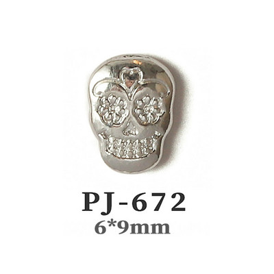 50db Retro Nail Charms Halloween Dekoráció Fém Nail Art Design Koponya Pumpkin Diamond Vintage Luxus Nails Manikűr eszköz