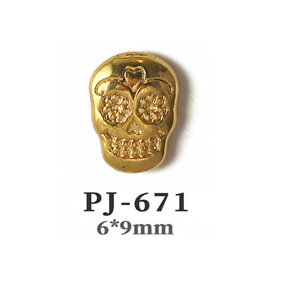 50db Retro Nail Charms Halloween Dekoráció Fém Nail Art Design Koponya Pumpkin Diamond Vintage Luxus Nails Manikűr eszköz