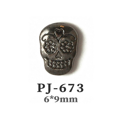 50db Retro Nail Charms Halloween Dekoráció Fém Nail Art Design Koponya Pumpkin Diamond Vintage Luxus Nails Manikűr eszköz