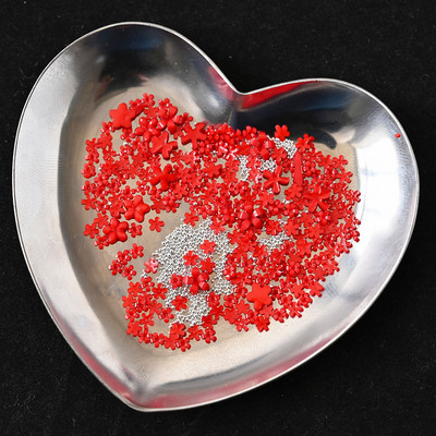 1 kast/kott Vaigust lilleline küünekunsti kaunistus Kuldne hõbedane kalliskivi helmed segu akrüülist florets küüned kivist lilleline võlu 3D küünekaunistus