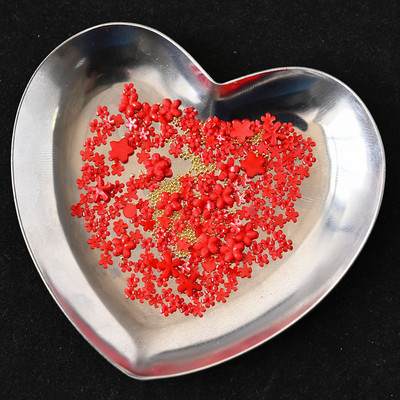 1 kast/kott Vaigust lilleline küünekunsti kaunistus Kuldne hõbedane kalliskivi helmed segu akrüülist florets küüned kivist lilleline võlu 3D küünekaunistus