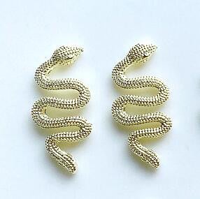 12 Zodiac Word Charm medál Csillagkép köröm varázslat 3D ötvözet lapos hátú epoxigyanta kellék kitöltő barkács ékszerkészítési kiegészítő