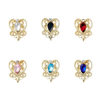 10PCS Luxury Love Heart Nail Art Charms Златна метална рамка Hemming Nail Rhinestone Diamond Crystal Manicure Jewelry Accessories JD