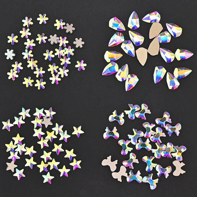400/480 DB Crystal AB strassz, rácsban 20 db/forma lapos hátú körömdíszítő strasszkő drágakő, 1 felszedőtollal átlátszó nagy dobozban H&*&
