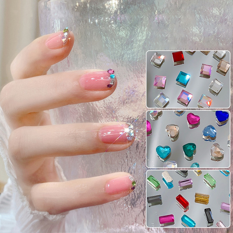 100 buc Cristal amestecat AB Nail Art Strass Flatback Rhin Sticla Pietre pentru unghii Pietre prețioase pentru unghii 3D Decorații de manichiură DIY