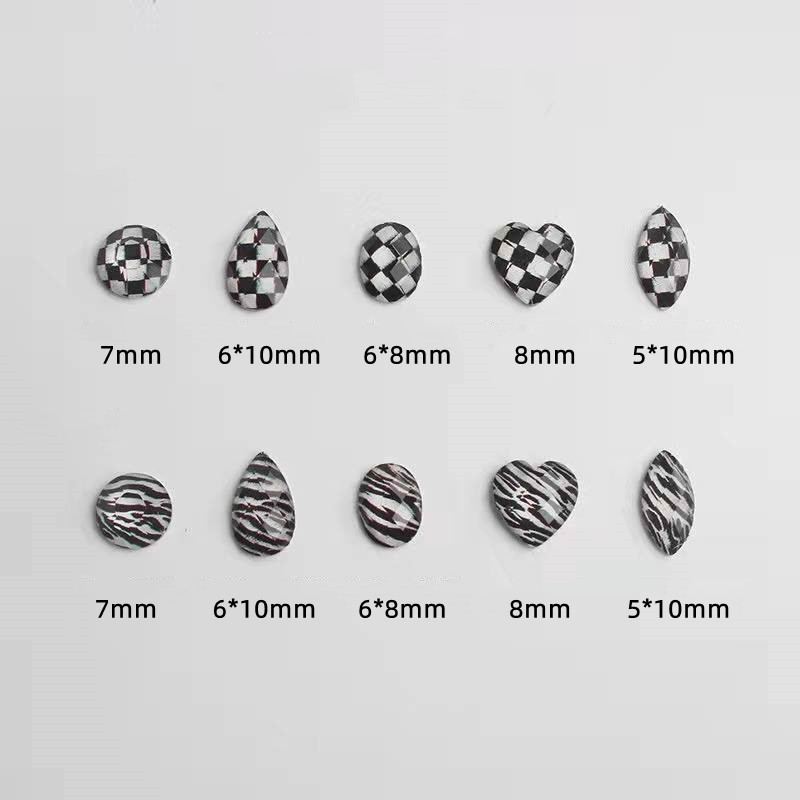 20 komada ružičaste šahovnice za nokte u obliku srca, kamenčići, plavi vodeni trodimenzionalni promjer s ravnim leđima, ukrasi od smole za nokte, kamenčići