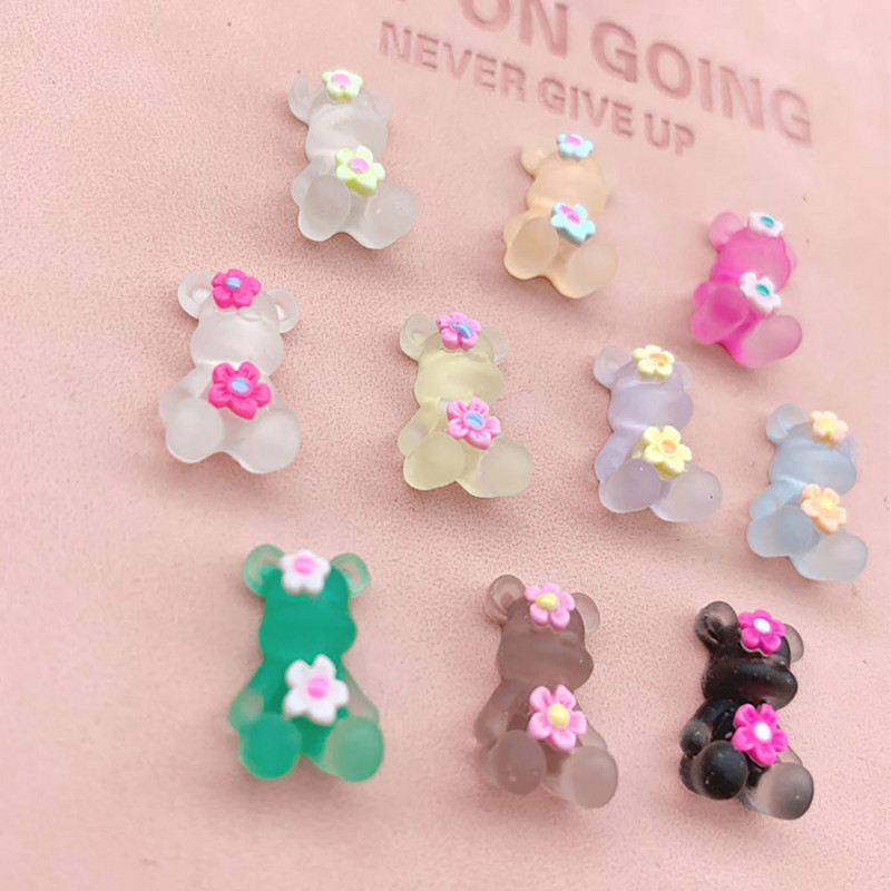 Good Bady: 30db (vegyes) Child Bear körömdísz „ülj le” Gloomy Cartoon Bear dekoráció barkácsolás körömgél hegyre kiegészítők 3D