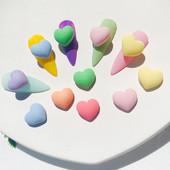 Szeretett: Kawaii szerethető pufók szívű 3D-díszítések Kenyér stílusú fagyos gömbölyű szívgyanta díszíti Macaroon körömdíszítő kiegészítők 20