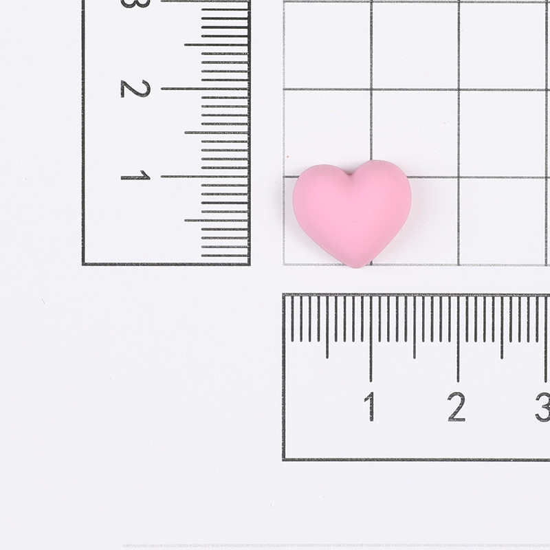 Szeretett: Kawaii szerethető pufók szívű 3D-díszítések Kenyér stílusú fagyos gömbölyű szívgyanta díszíti Macaroon körömdíszítő kiegészítők 20