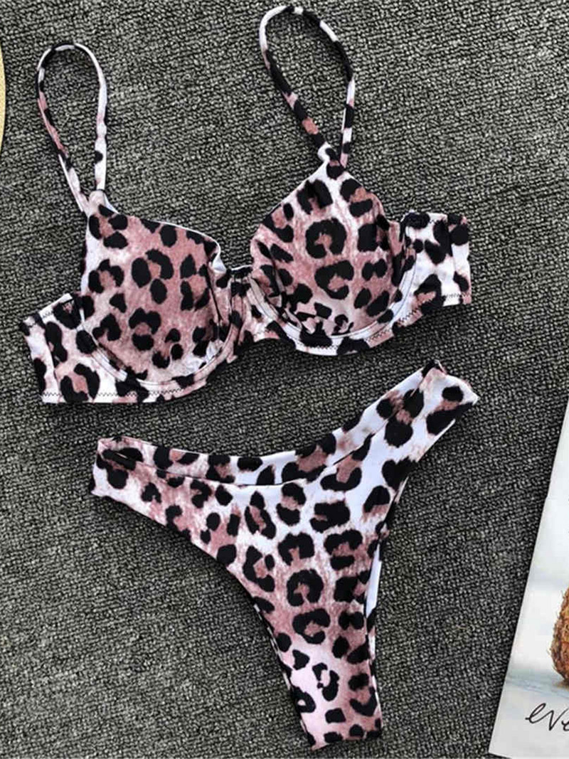 S - XL Szexi Leopard Bikini Női fürdőruha Női fürdőruha Kétrészes bikini szett Underwired fürdőruha fürdőruha V872L