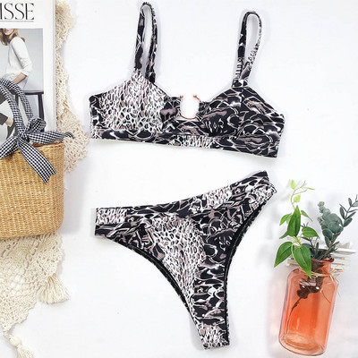 11 szín szexi magas derekú bikini női fürdőruha Női fürdőruha Kétrészes bikini szett Kivágott fürdőruha fürdőruha úszó V1712G