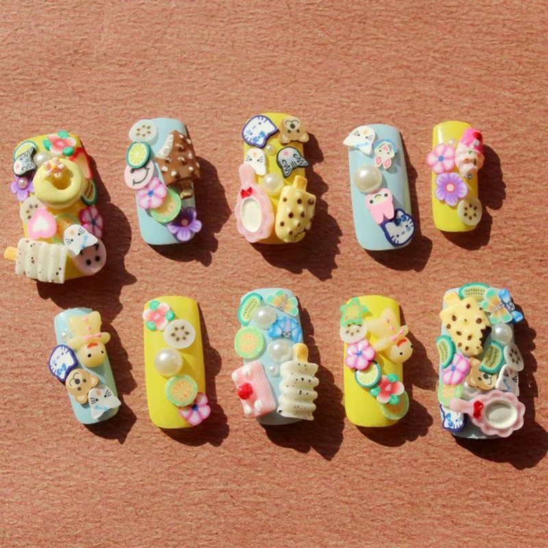 50db Promóció Népszerű Nail Art Gyümölcs dekoráció Szelet rúd DIY Manikűr Nails Stick 3D Dekoráció Puha kerámia