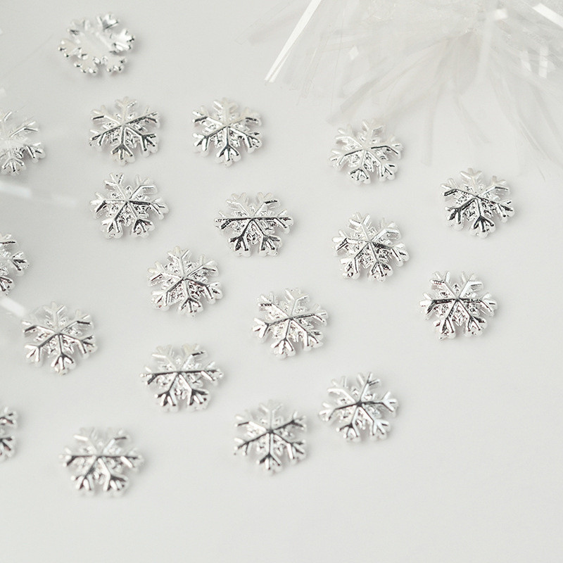 100 vnt Blizgantys snaigės blizgučiai nagų žavesiai žiemos Kalėdų nagų dailės puošmena lydinio Kalnų krištolas nagams Sniego manikiūro patarimas