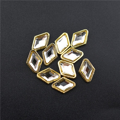 10Pcs Top 3D Rhinestones Šarm Ukrasi za nokte Crystal Strass Dijamantno kamenje Dragulji Nakit za nokte Accessoires novodošlo Legura