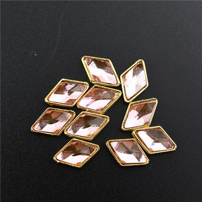 10Pcs Top 3D Rhinestones Šarm Ukrasi za nokte Crystal Strass Dijamantno kamenje Dragulji Nakit za nokte Accessoires novodošlo Legura