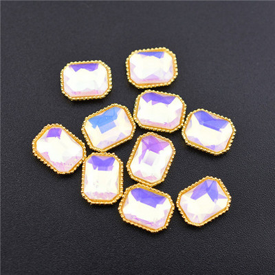 10Pcs Top 3D Rhinestones Šarm Ukrasi za nokte Crystal Strass Dijamantno kamenje Dragulji Nakit za nokte Accessoires novodošlo Legura