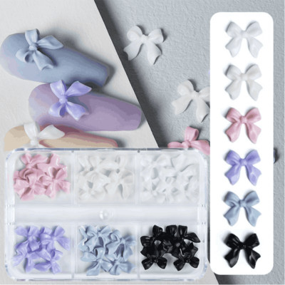 30 vnt AB skaidraus mažyčio apvalkalo plokščio dugno Kalnų krištolinio nagų dailės žavesio priedai 3D dervos akmens dalys, skirtos nagų dekoravimui „pasidaryk pats“