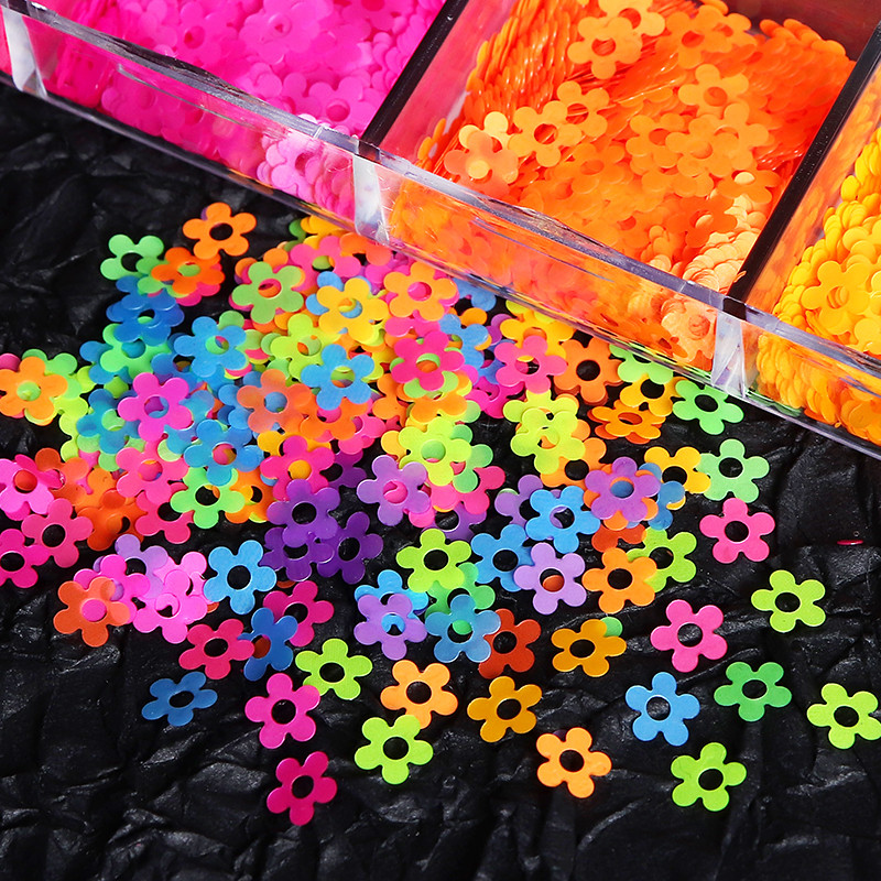 Kawaii Neon Flower flitteres körömdíszítés Ultra Flake vegyes színű sziromos manikűr alkatrészkészlet professzionális UV-fényezésű körmökhöz