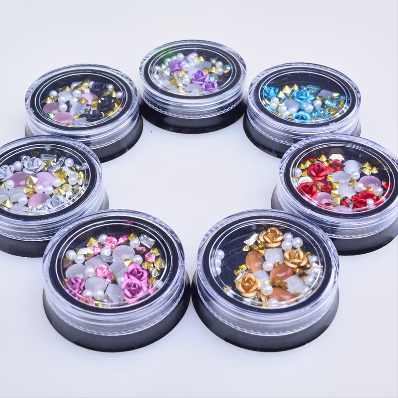 3D-küünte kividest roosiehted Mitmekesised isetegemise kalliskivid võluv segu kristallist küünekunsti kaunistused geel-sära võlusid küünetarvikud