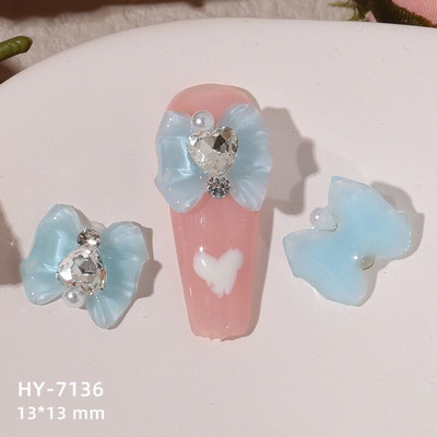 10 vnt Butterfly lydinio dervos nagų dailės papuošalų žavesys 3D drugelis aukso/sidabro cirkonio deimantas „pasidaryk pats“ nagų dailės dekoravimo priedai