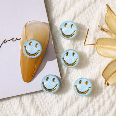 20db Kawaii Smiley Nail Art Charms Alkatrészek Smile 3D Relief Kiegészítők Körömdíszek Barkács Manikűr Professzionális Strasszok