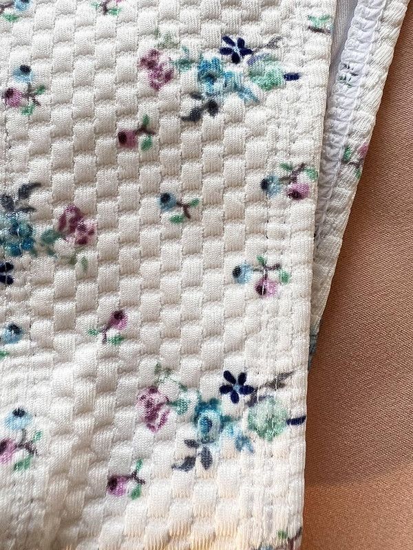 Zrtak Kvetinové Bikiny Biela Farba Plavky Trojuholníkové Bikiny Set 2022 Plavky Sexy Plážové Oblečenie Bandážové Plavky Dvojdielny Oblek