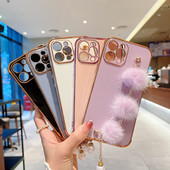 Галванизиран калъф с луксозна перлена гривна с космена топка за iPhone 14 13 Mini 12 11 Pro Max XS XR 7 8 Plus 6S SE 2020 Мека корица