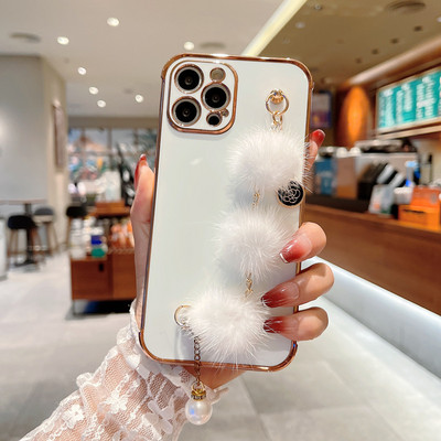 Галванизиран калъф с луксозна перлена гривна с космена топка за iPhone 14 13 Mini 12 11 Pro Max XS XR 7 8 Plus 6S SE 2020 Мека корица