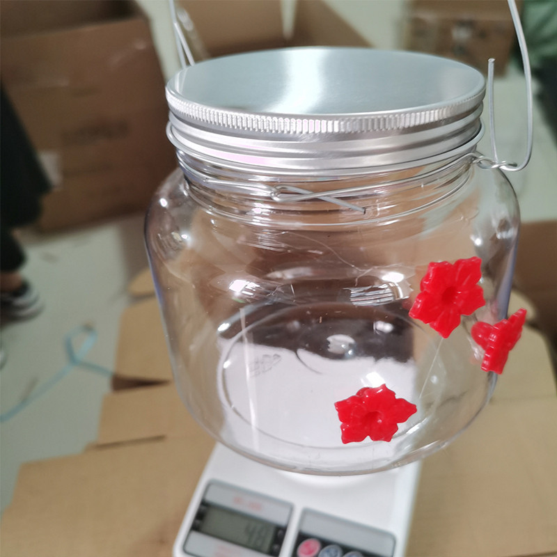 Sticlă de hrănire de apă pentru păsări din plastic Hrănitor de colibri agățat pentru grădină, în aer liber, din plastic, pentru flori, cârlig de fier, provizii durabile pentru păsări pentru animale de companie