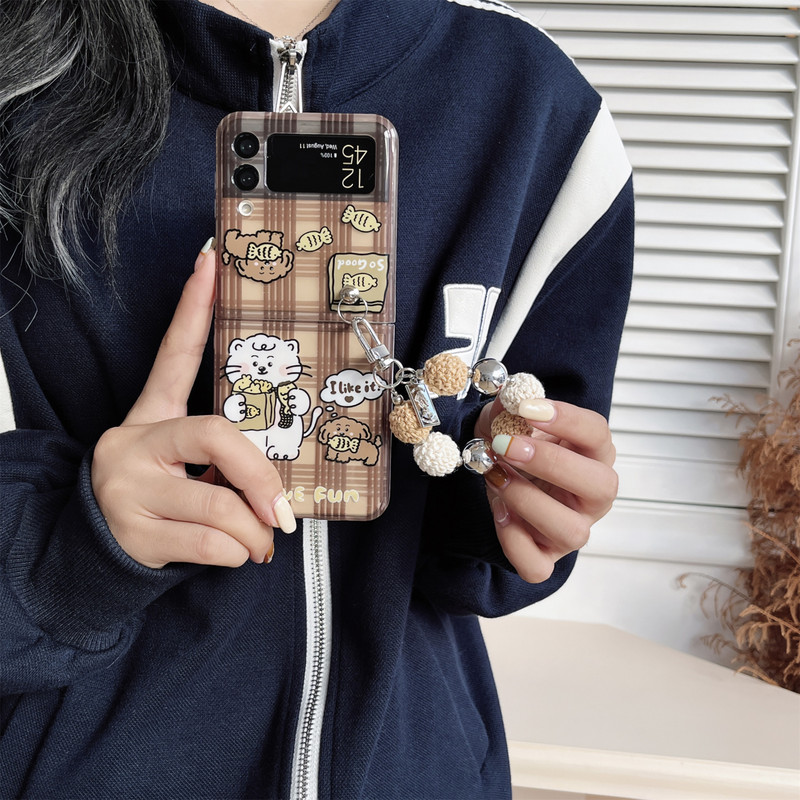 Slatka korejska narukvica od perli za pletenje Smeđa karirana mačka telefonska torbica za Galaxy Z Flip3 5G Z Flip3 Zflip3 Flip4 Zflip4 maska Funda