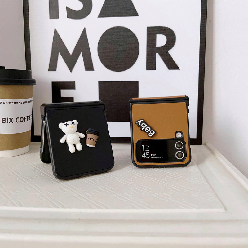 Luksuslik Korea 3D Bear Cartoon Patch nahast telefoniümbris Samsung Galaxy Z Flip3 4 5G Z Flip3 Zflip3 Z flip4 pehme kaanega Funda