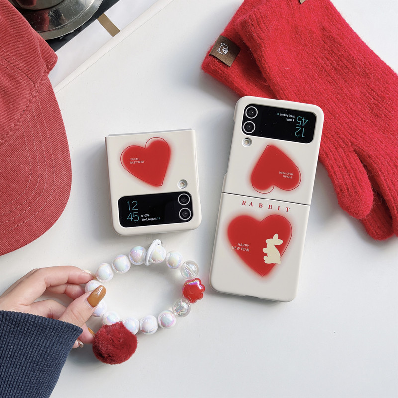 Slatka Ins korejska narukvica s kuglicama dlake, crveno ljubavno srce, telefonska torbica za Galaxy Z Flip3 5G Z Flip3 Zflip3 Flip4 Zflip4 poklopac Funda