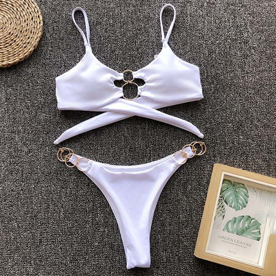 Nou 2021 Inele metalice Bikini leopard Femei Cross Bandeau Costum de baie Femei Brazilian Costum de baie Două piese Set bikini Costum de baie
