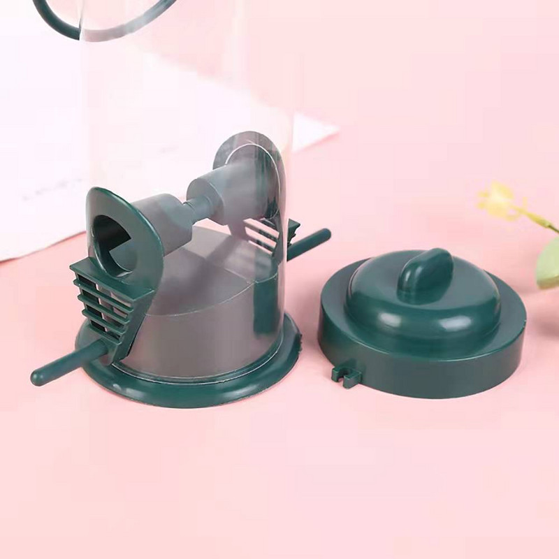 Naminių paukščių lesyklėlė naminių gyvūnėlių ėdalo dalytuvas lauke kabantis kelių skylių paukščių lesyklėlė Skraidantis gyvūnas Automatinis šėrimo kojoms įrankis lauke