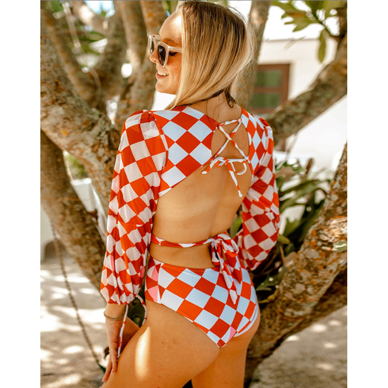 Costum de baie dintr-o bucată pentru femei, cu mâneci lungi, costum de baie de designer în V adânc, în carouri roșii, îmbrăcăminte de plajă, îmbrăcăminte de surf de vară