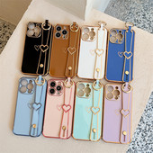 Калъф за телефон с лента за китка Love Heart за iPhone 14 11 12 13 Pro Max Mini 7 8 Plus XS XR X SE Твърдо устойчиво на удари покритие Fundas