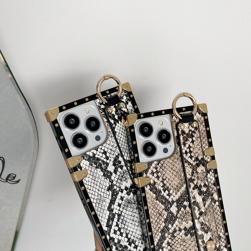 Négyzet alakú kígyómintás védő telefontok Iphone 13 12 mini 11 Pro MAX XS MAX XR X 7 8 6 6s Plus PU bőr borítással