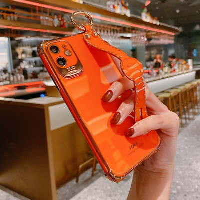 Husa de telefon cu cureaua de incheietura galvanizata de lux pentru iphone 12 Pro 12 Mini 11 Pro MAX XS XR X SE 6 6s 7 8 plus capacul din spate placat SE