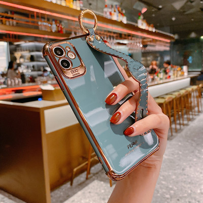 Husa de telefon cu cureaua de incheietura galvanizata de lux pentru iphone 12 Pro 12 Mini 11 Pro MAX XS XR X SE 6 6s 7 8 plus capacul din spate placat SE